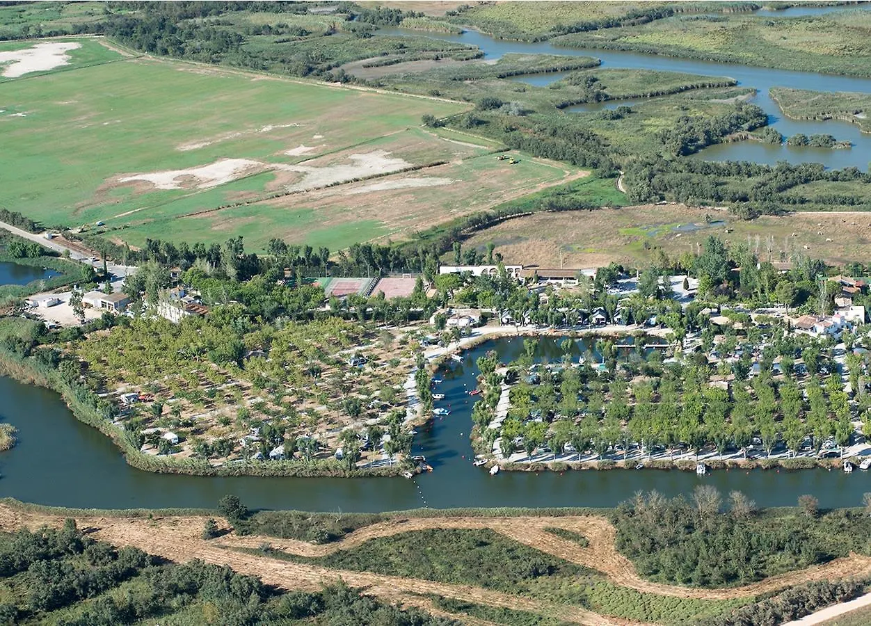 דירות קסטלו דה אמפוריאס Camping Nautic Almata