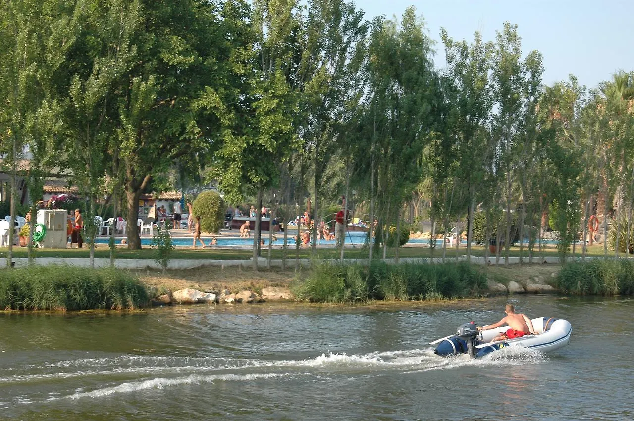 דירות קסטלו דה אמפוריאס Camping Nautic Almata ספרד